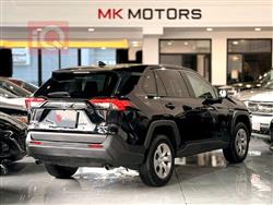 تۆیۆتا ڕاڤ 4